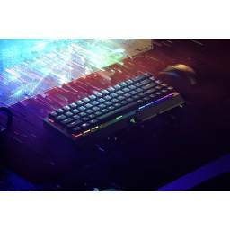 TECLADO WIRELESS+BLUETHOOT+USB-C RAZER BlackWidow V3 MINI HyperSpeed